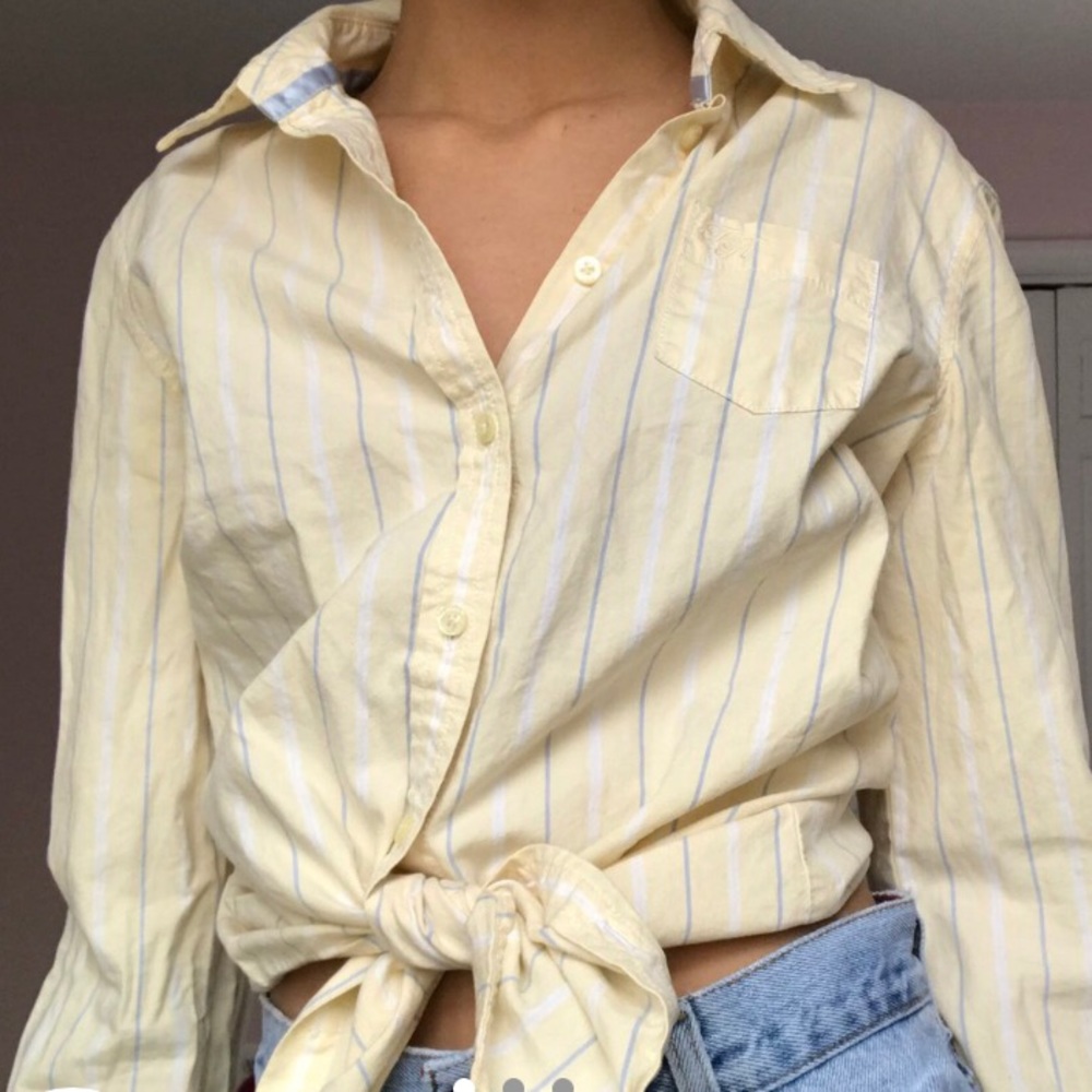 tommy hilfiger button down!